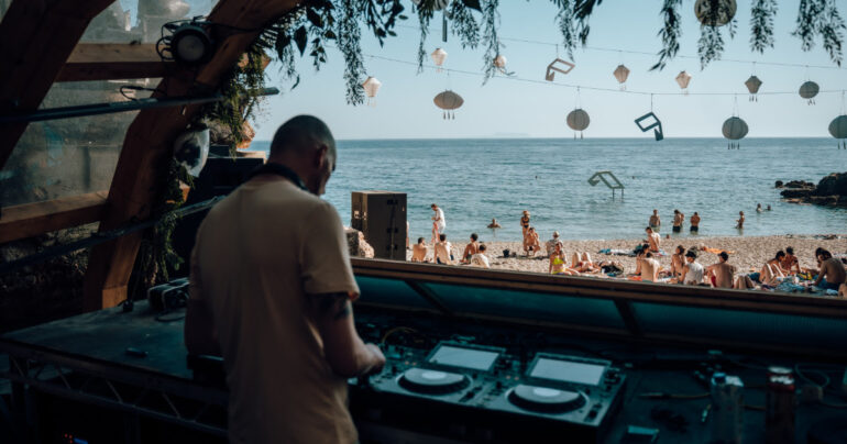 Anjunachill On Air